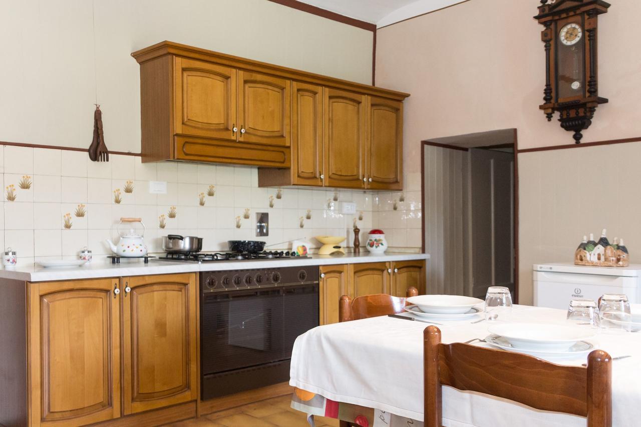 مبيت وإفطار Airasca Casa Del Grande Vecchio المظهر الخارجي الصورة