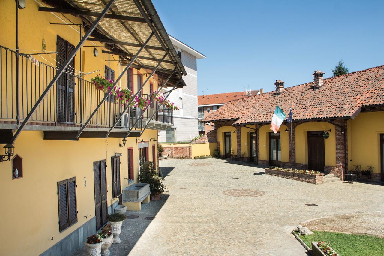 مبيت وإفطار Airasca Casa Del Grande Vecchio المظهر الخارجي الصورة