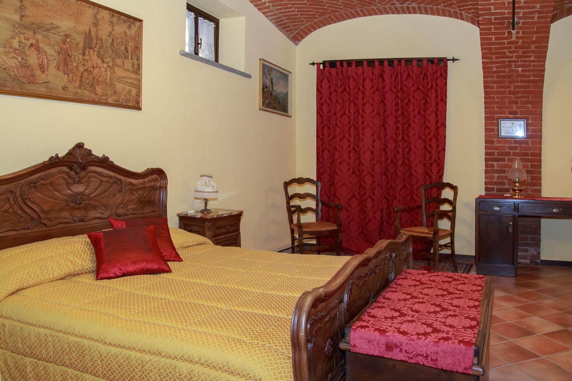 مبيت وإفطار Airasca Casa Del Grande Vecchio المظهر الخارجي الصورة