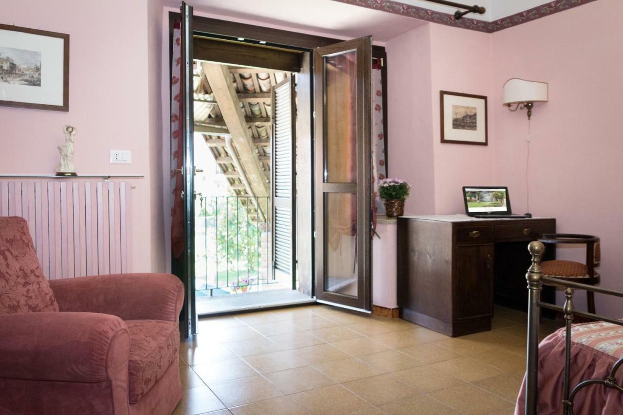 مبيت وإفطار Airasca Casa Del Grande Vecchio المظهر الخارجي الصورة